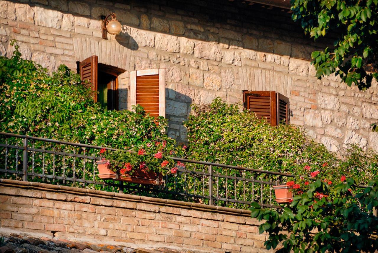 Agriturismo Il Giardino Dei Ciliegi Passaggio di Assisi Luaran gambar