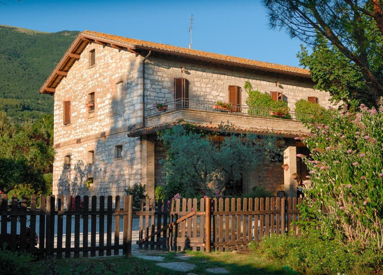 Agriturismo Il Giardino Dei Ciliegi Passaggio di Assisi Luaran gambar